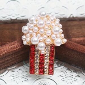✨🆕✨ Retro Creative Full Rhinestone Popcorn Brooch✨
